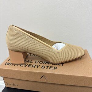 NEW in Box – Burudani Women’s Block Heel Knit Pumps, Beige, Size 8.5
